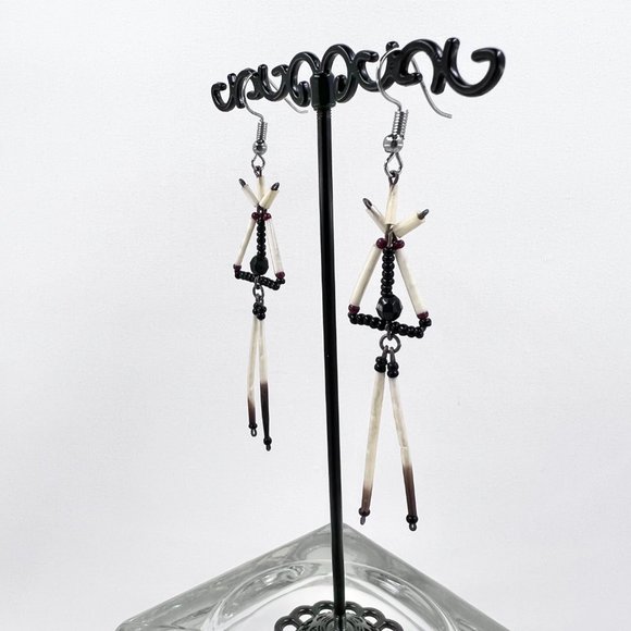 Beautiful Porcupine Quill Black & Red Beaded Silver Tone Fishhook Earrings - Picture 4 of 7